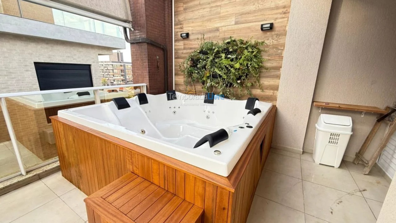 Apartamento para aluguel de temporada em Bombinhas (Praia de Canto Grande Mar de Fora)