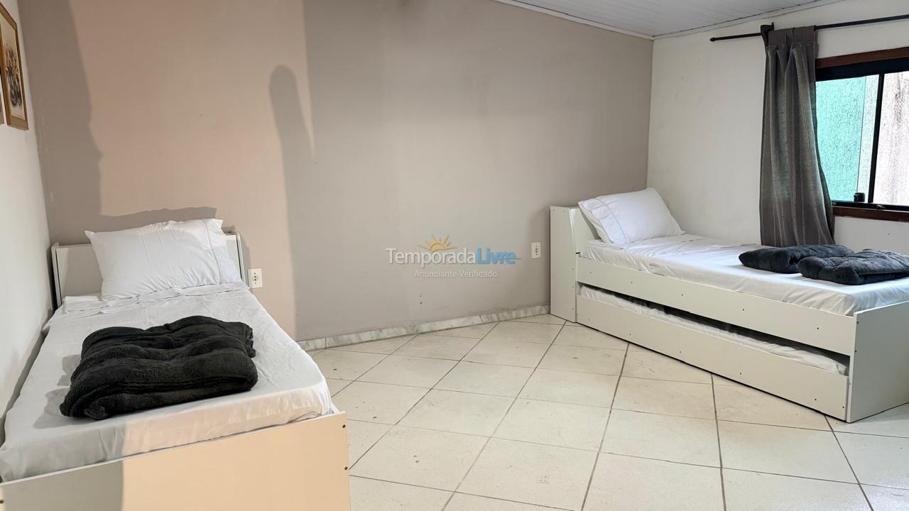Casa para alquiler de vacaciones em Iguaba Grande (Centro)