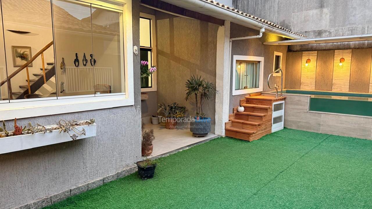 Casa para alquiler de vacaciones em Iguaba Grande (Centro)