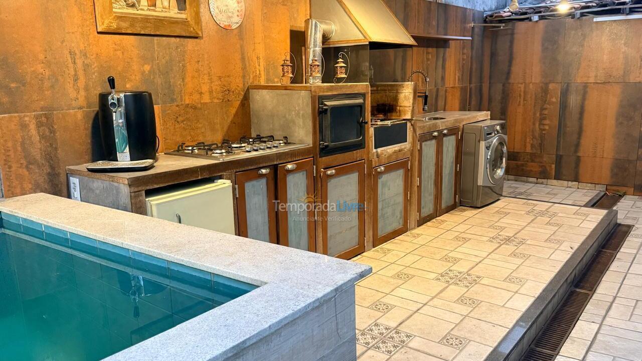 Casa para alquiler de vacaciones em Iguaba Grande (Centro)