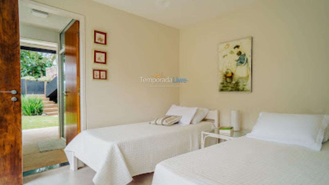 House for vacation rental in Ubatuba (Praia do Tenório)