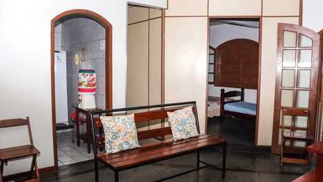 House a 3-minute walk from Praia do Forte beach.