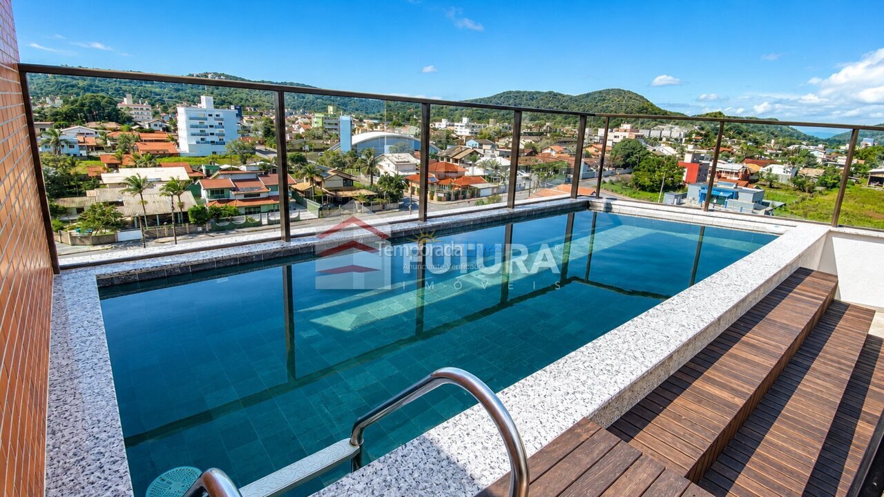 Apartamento para aluguel de temporada em Bombinhas (Praia de Bombas)