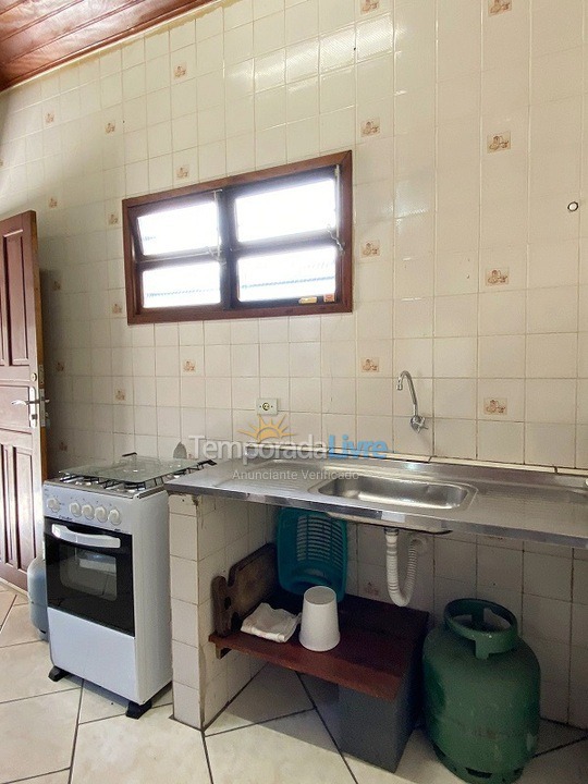 Casa para alquiler de vacaciones em Ubatuba (Maranduba)