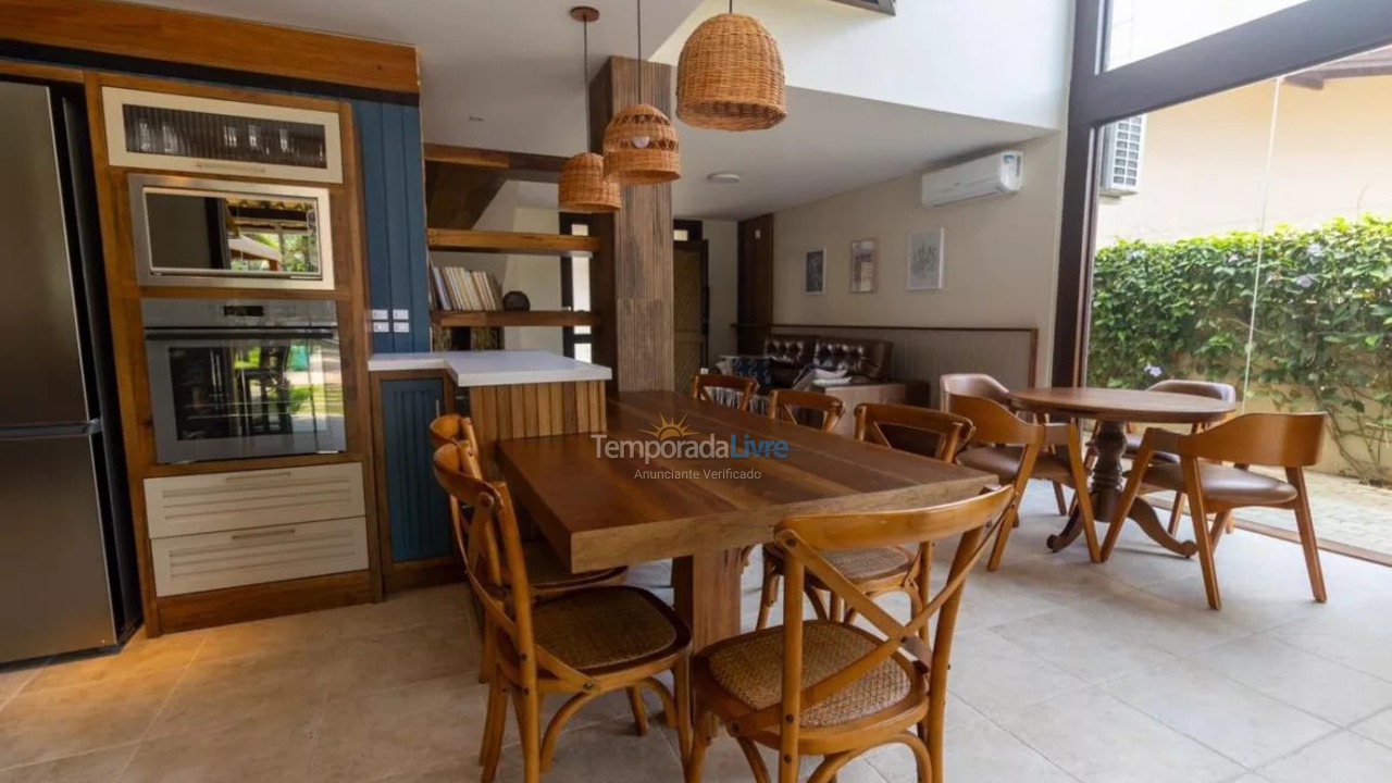 House for vacation rental in Bombinhas (Canto Grande)
