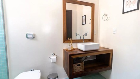 Luxury House with Pool, Sleeps 14 - Canto Grande Beach | Bombinhas