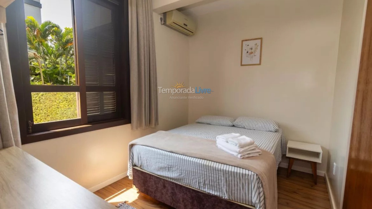 House for vacation rental in Bombinhas (Canto Grande)