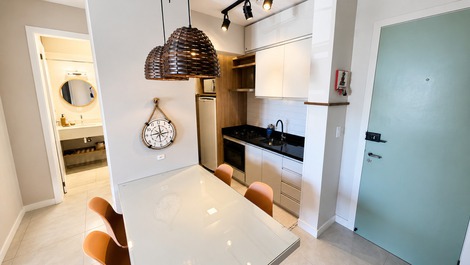 One-bedroom apartment, completely renovated, in the center of Canas🏖️🏖️
