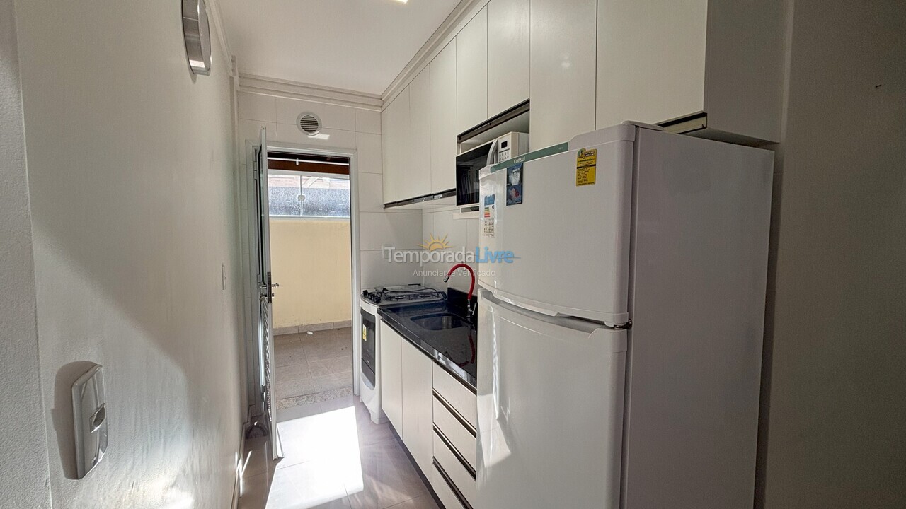 Apartamento para aluguel de temporada em Bombinhas (Praia de Bombas)