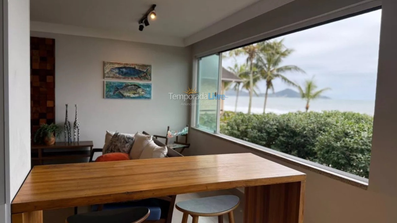 Apartamento para aluguel de temporada em Bombinhas (Canto Grande)