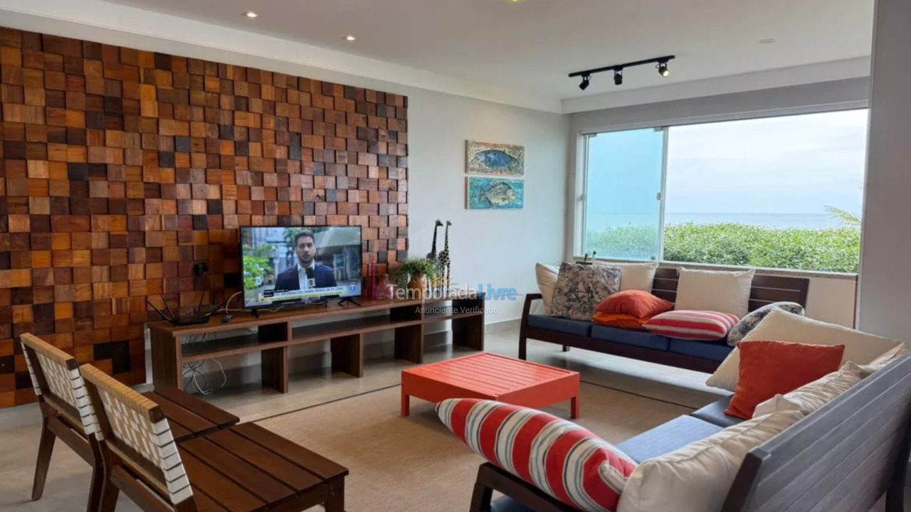 Apartamento para aluguel de temporada em Bombinhas (Canto Grande)
