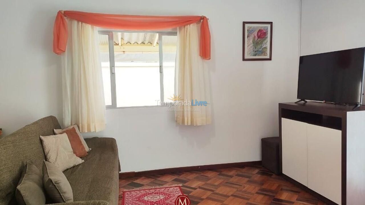 House for vacation rental in Bombinhas (Canto Grande)