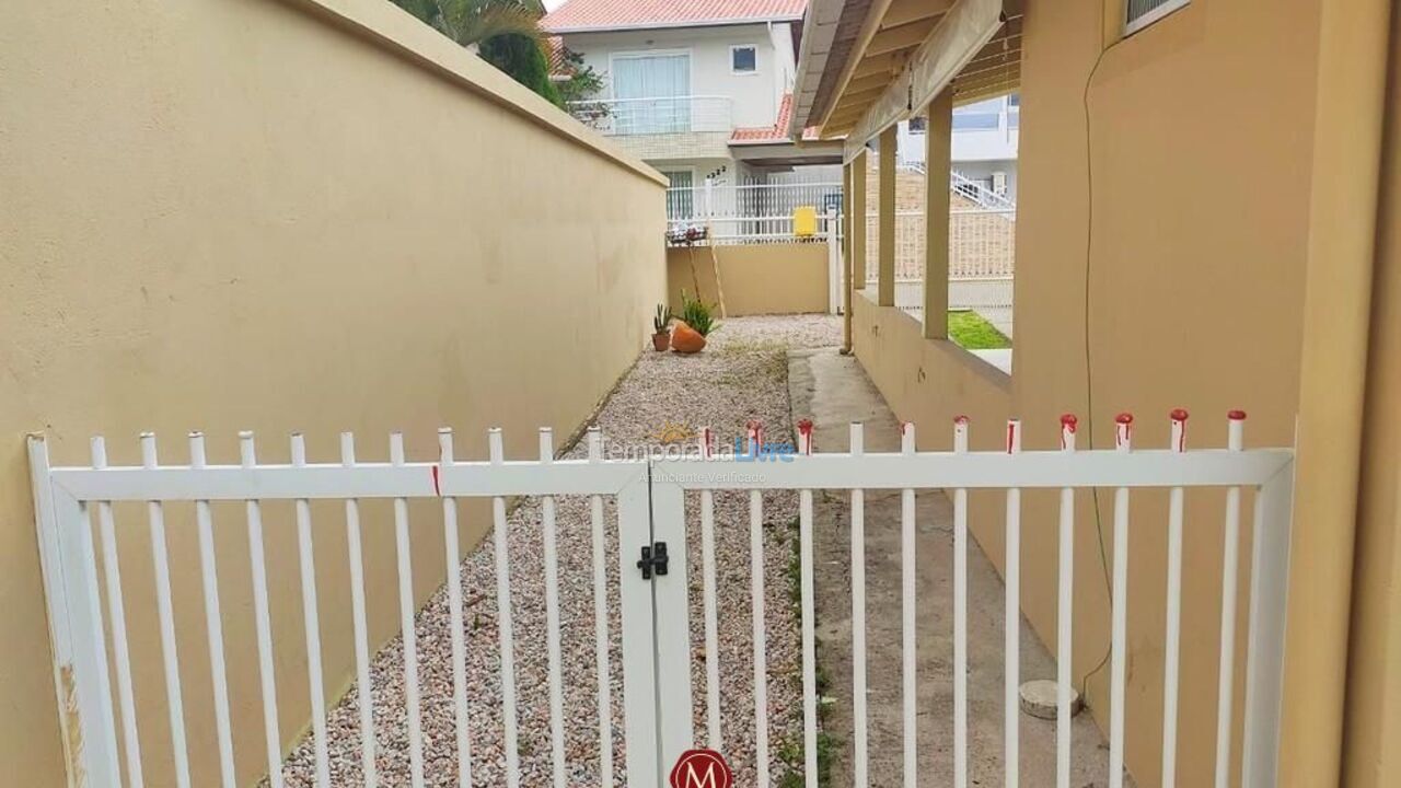House for vacation rental in Bombinhas (Canto Grande)