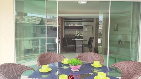 HERMOSO APARTAMENTO CERCA DEL MAR EN BOMBINHAS