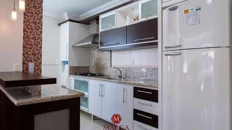 HERMOSO APARTAMENTO CERCA DEL MAR EN BOMBINHAS