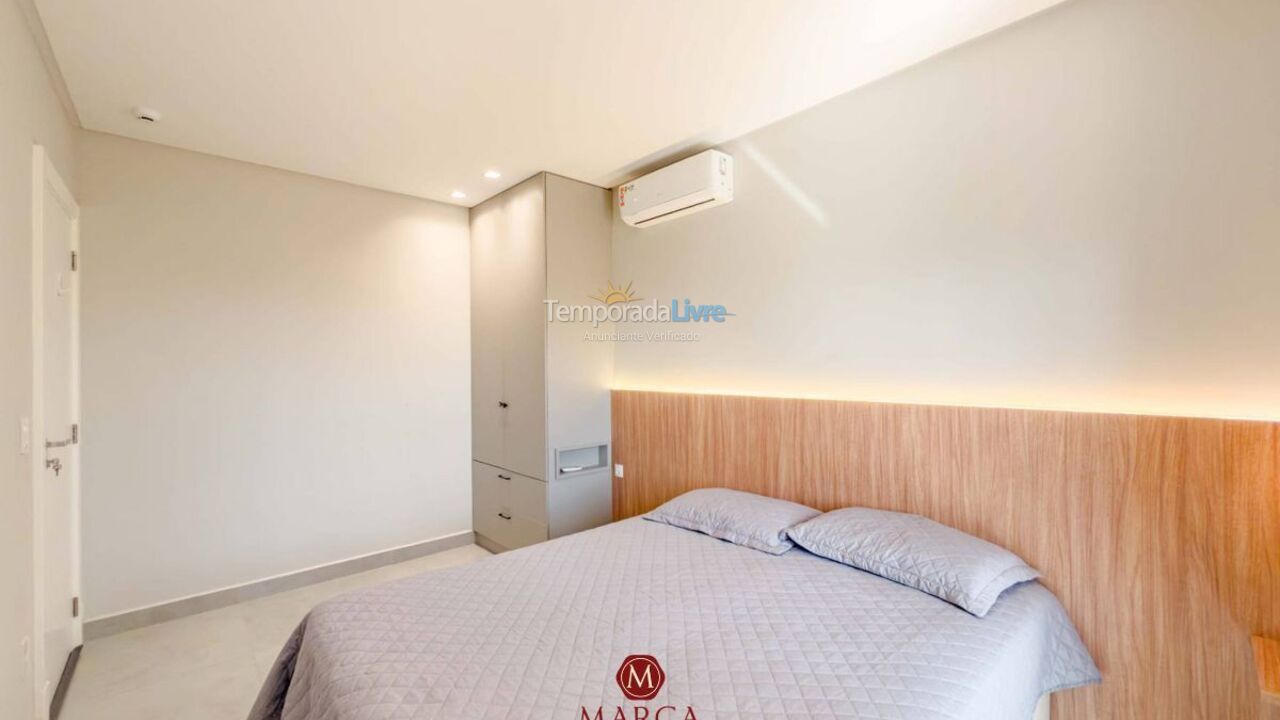 Apartment for vacation rental in Bombinhas (Canto Grande)