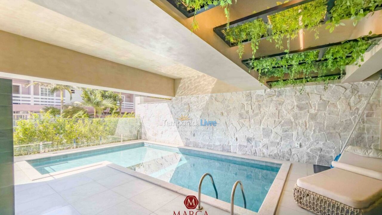 Apartment for vacation rental in Bombinhas (Canto Grande)
