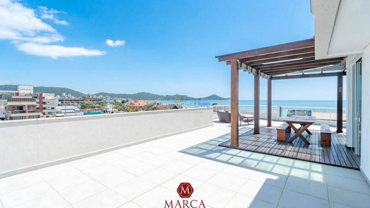 Apartamento para aluguel de temporada em Bombinhas (Canto Grande)