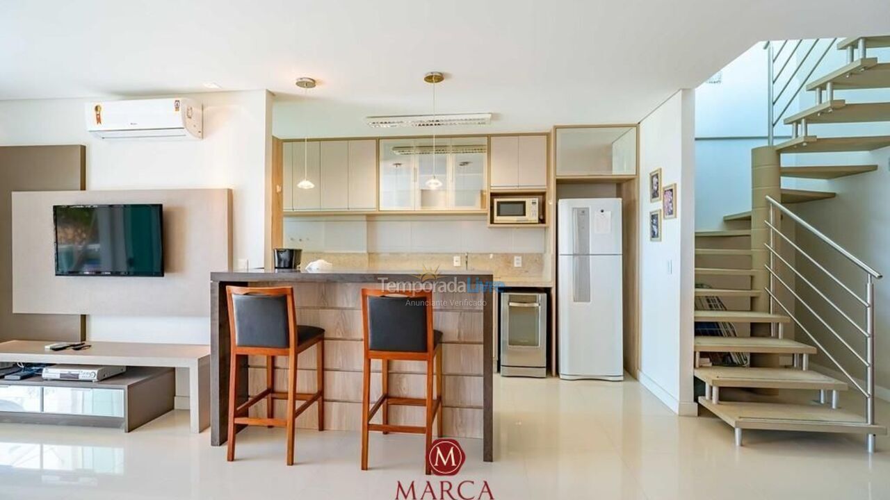 Apartamento para aluguel de temporada em Bombinhas (Canto Grande)