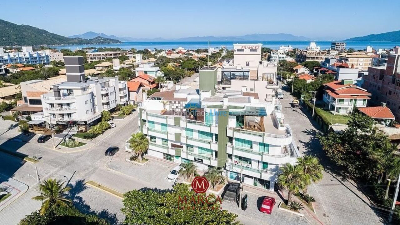 Apartamento para aluguel de temporada em Bombinhas (Canto Grande)