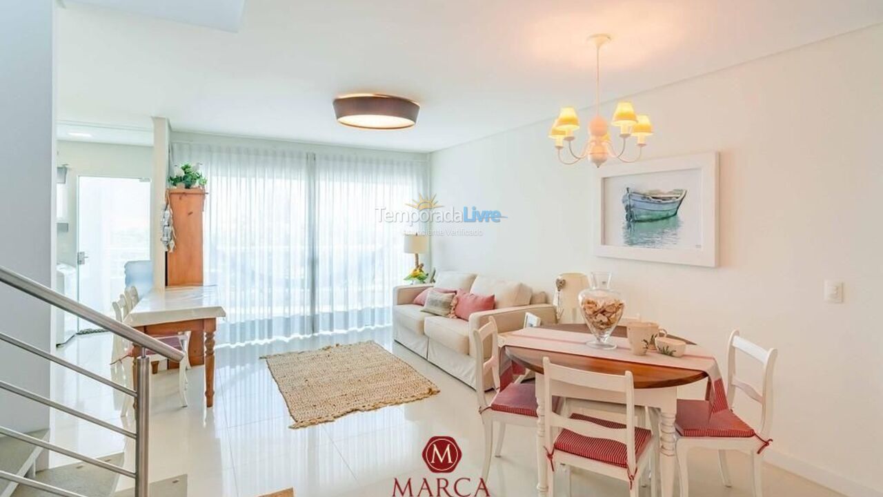 Apartamento para aluguel de temporada em Bombinhas (Canto Grande)