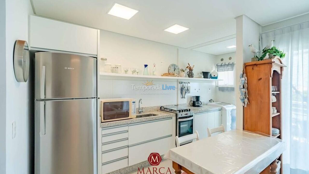 Apartamento para aluguel de temporada em Bombinhas (Canto Grande)