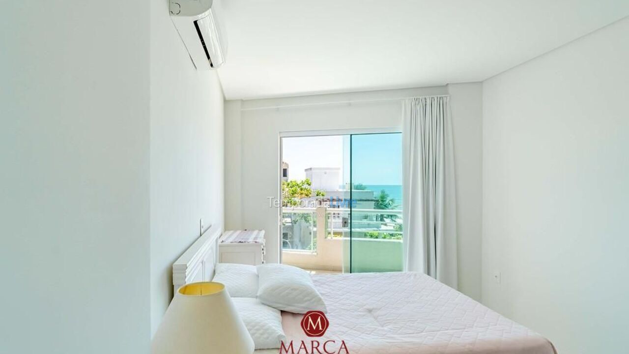 Apartamento para aluguel de temporada em Bombinhas (Canto Grande)