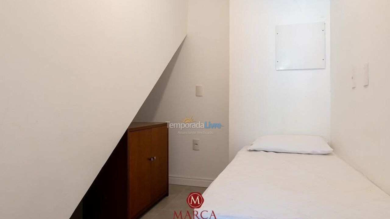 House for vacation rental in Bombinhas (Canto Grande)