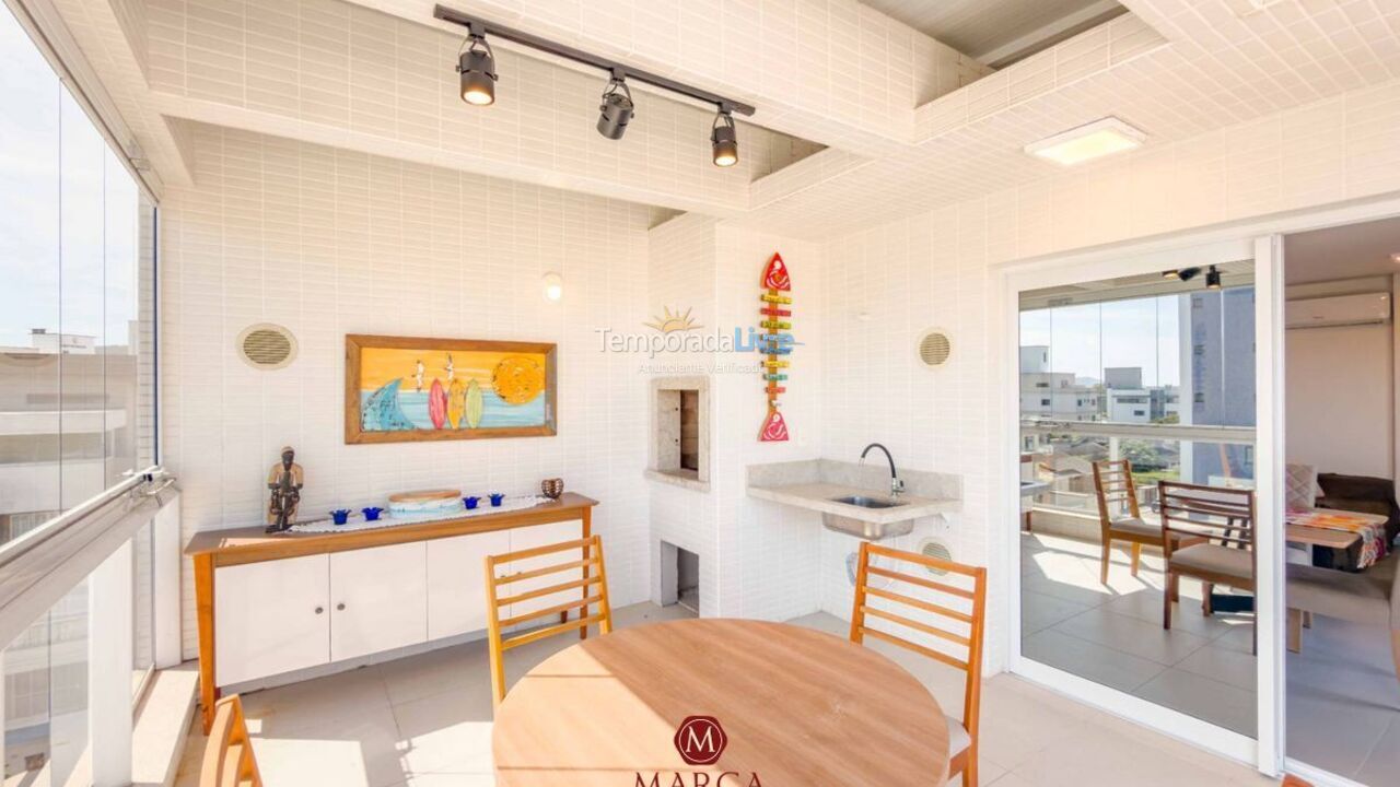 Apartamento para aluguel de temporada em Bombinhas (Canto Grande)