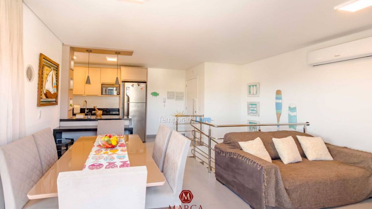 Apartamento para aluguel de temporada em Bombinhas (Canto Grande)