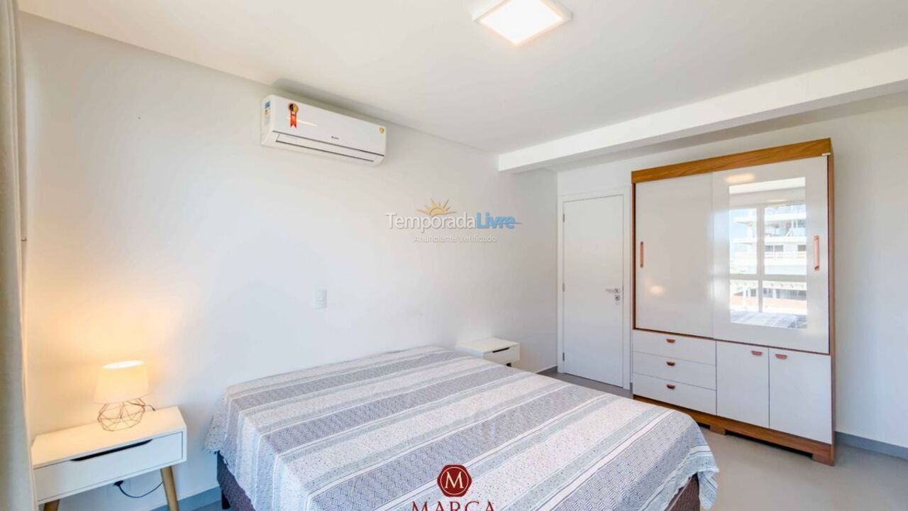 Apartamento para aluguel de temporada em Bombinhas (Canto Grande)