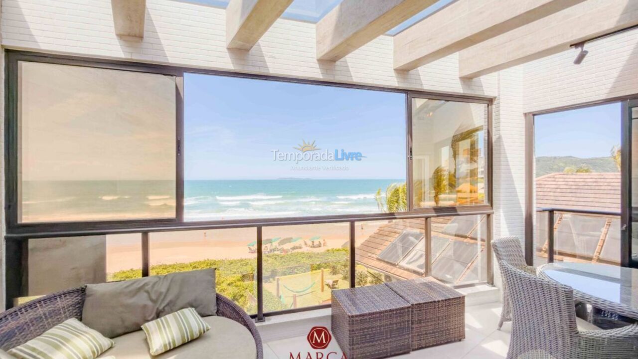 Apartamento para aluguel de temporada em Bombinhas (Canto Grande)
