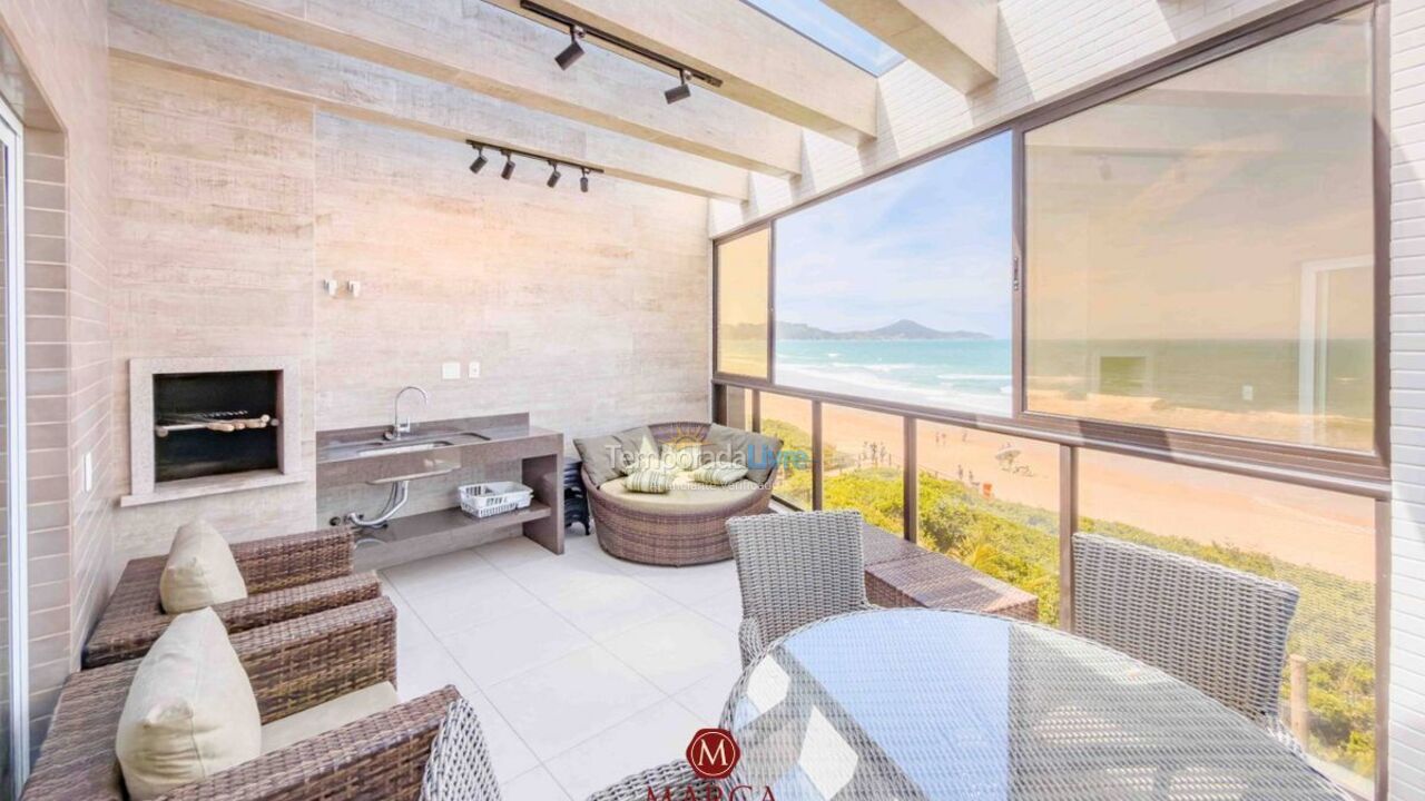 Apartamento para aluguel de temporada em Bombinhas (Canto Grande)