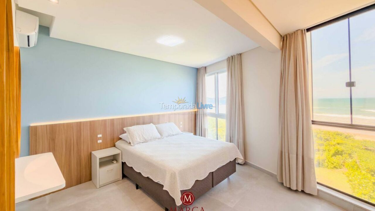 Apartamento para aluguel de temporada em Bombinhas (Canto Grande)