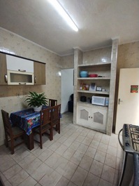 Casa en el barrio de Maracaná, Praia Grande, a sólo 250 metros de la playa.