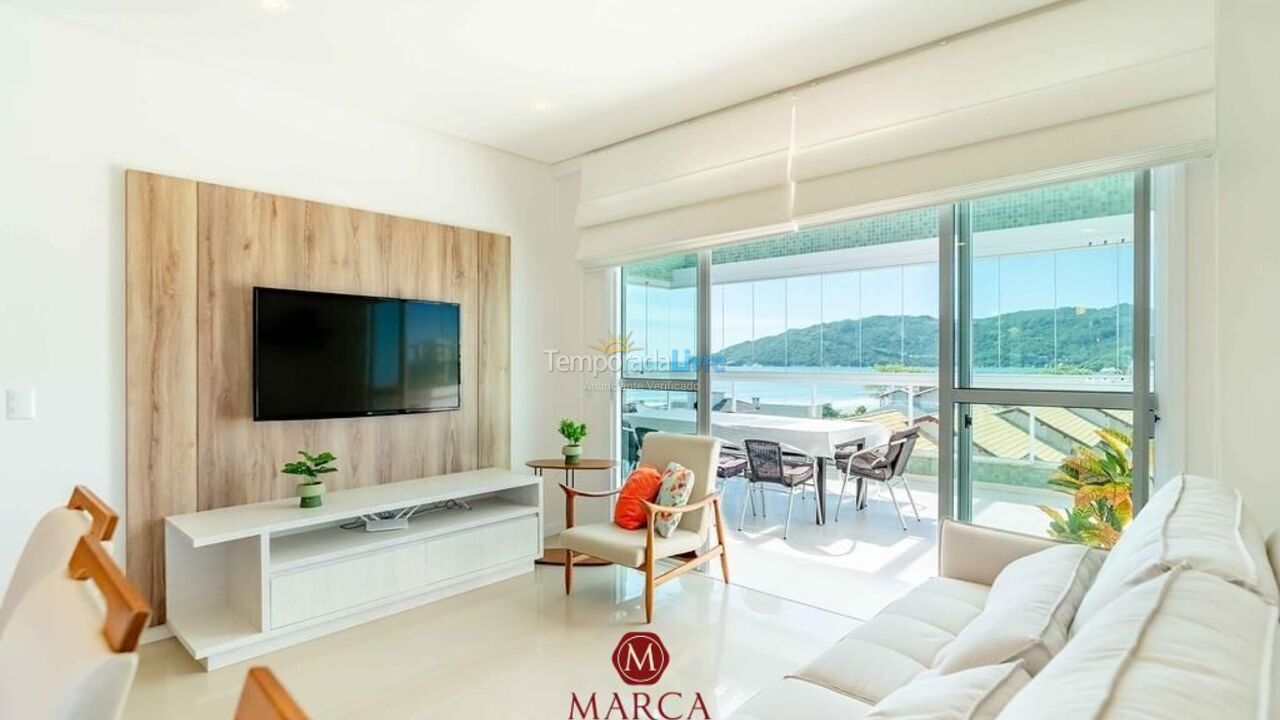 Apartamento para aluguel de temporada em Bombinhas (Canto Grande)