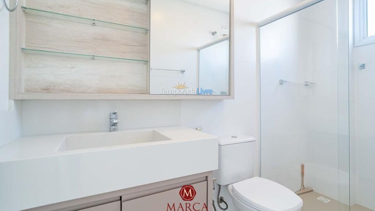 Apartamento para aluguel de temporada em Bombinhas (Canto Grande)