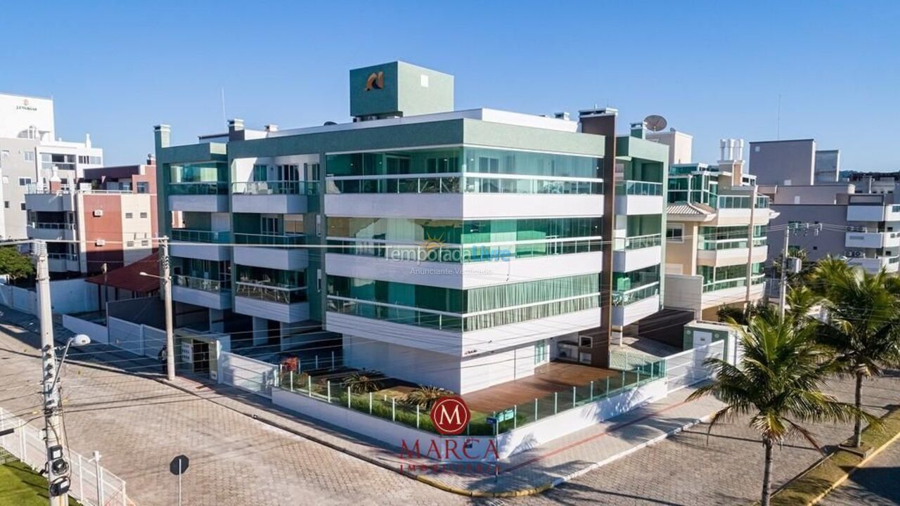 Apartamento para aluguel de temporada em Bombinhas (Canto Grande)