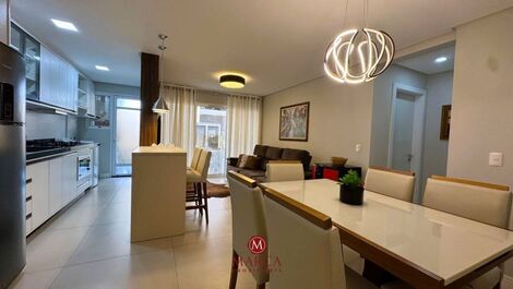 GROUND FLOOR APT A FEW STEPS FROM THE SEA IN CANTO GRANDE