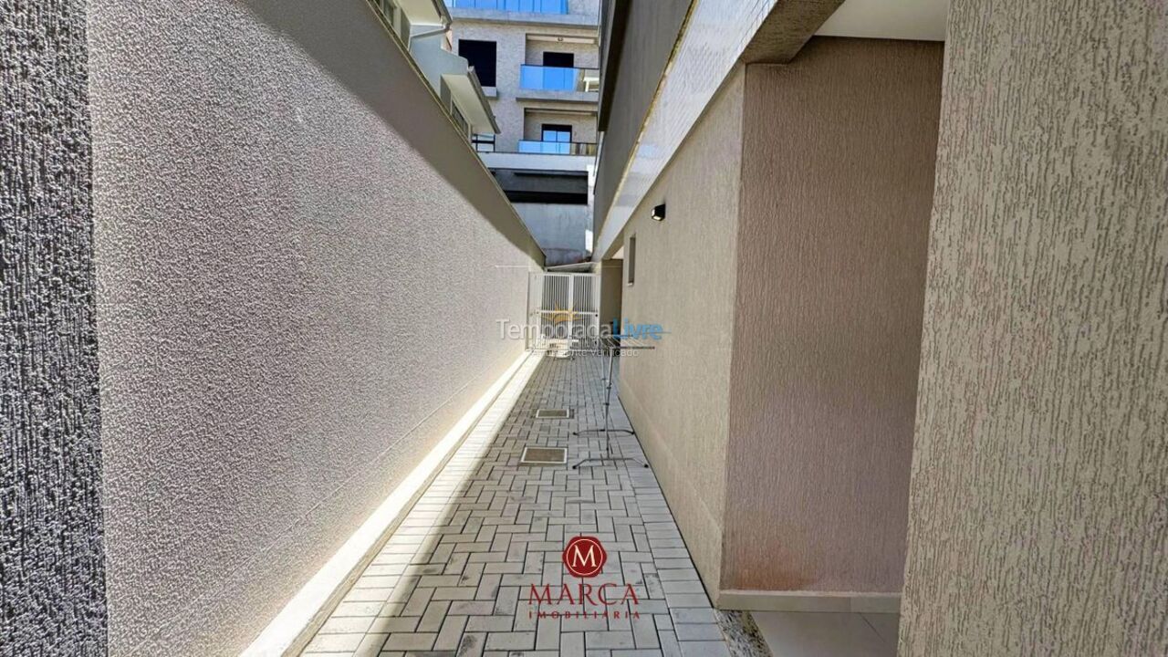 Apartment for vacation rental in Bombinhas (Canto Grande)