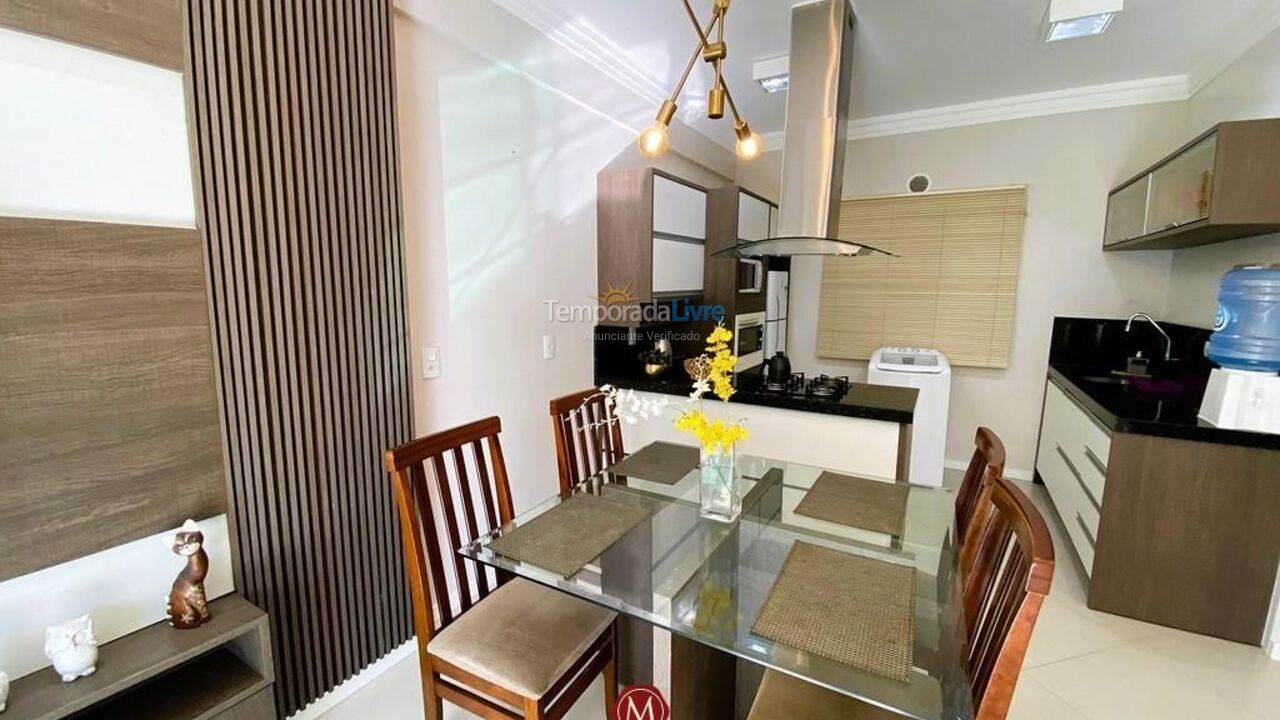 Apartment for vacation rental in Bombinhas (Canto Grande)