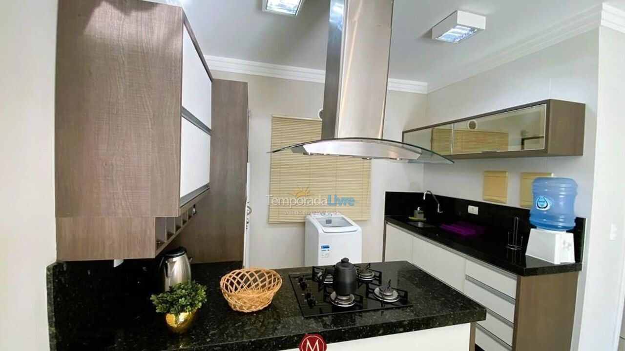 Apartment for vacation rental in Bombinhas (Canto Grande)