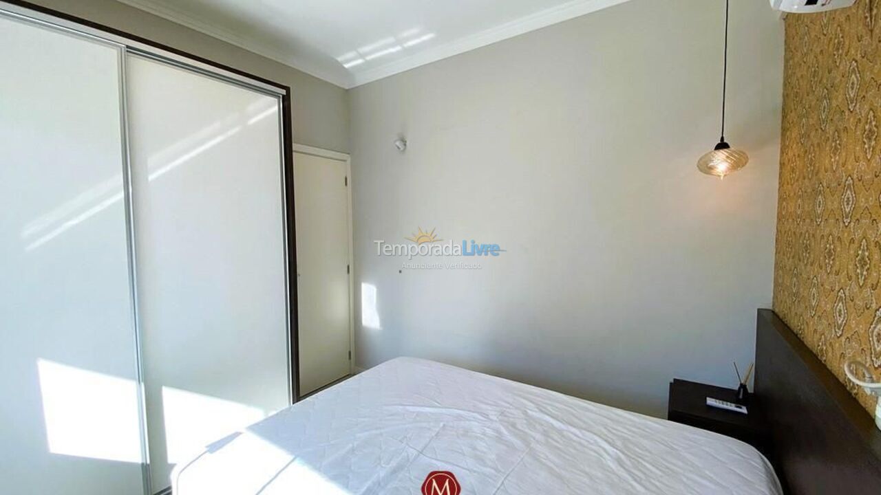 Apartment for vacation rental in Bombinhas (Canto Grande)