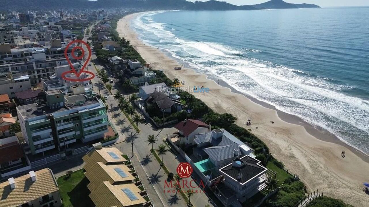 Apartment for vacation rental in Bombinhas (Canto Grande)