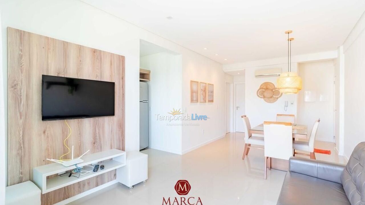 Apartamento para aluguel de temporada em Bombinhas (Canto Grande)