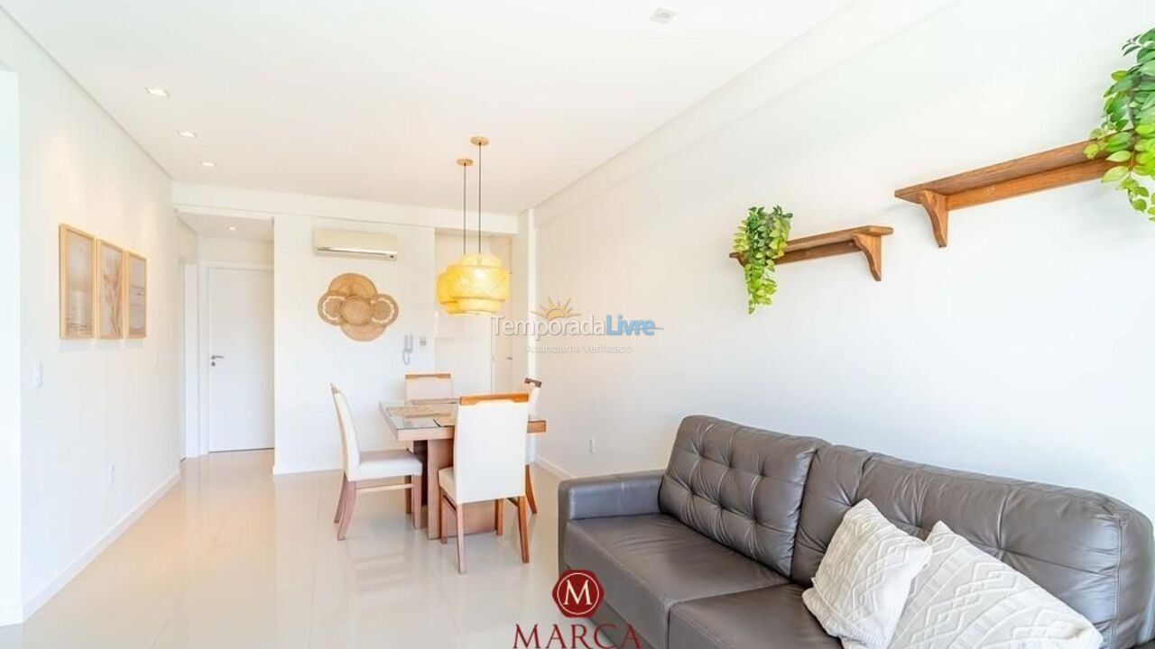 Apartamento para aluguel de temporada em Bombinhas (Canto Grande)