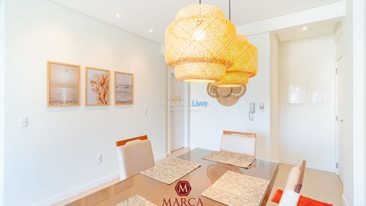 Apartamento para aluguel de temporada em Bombinhas (Canto Grande)