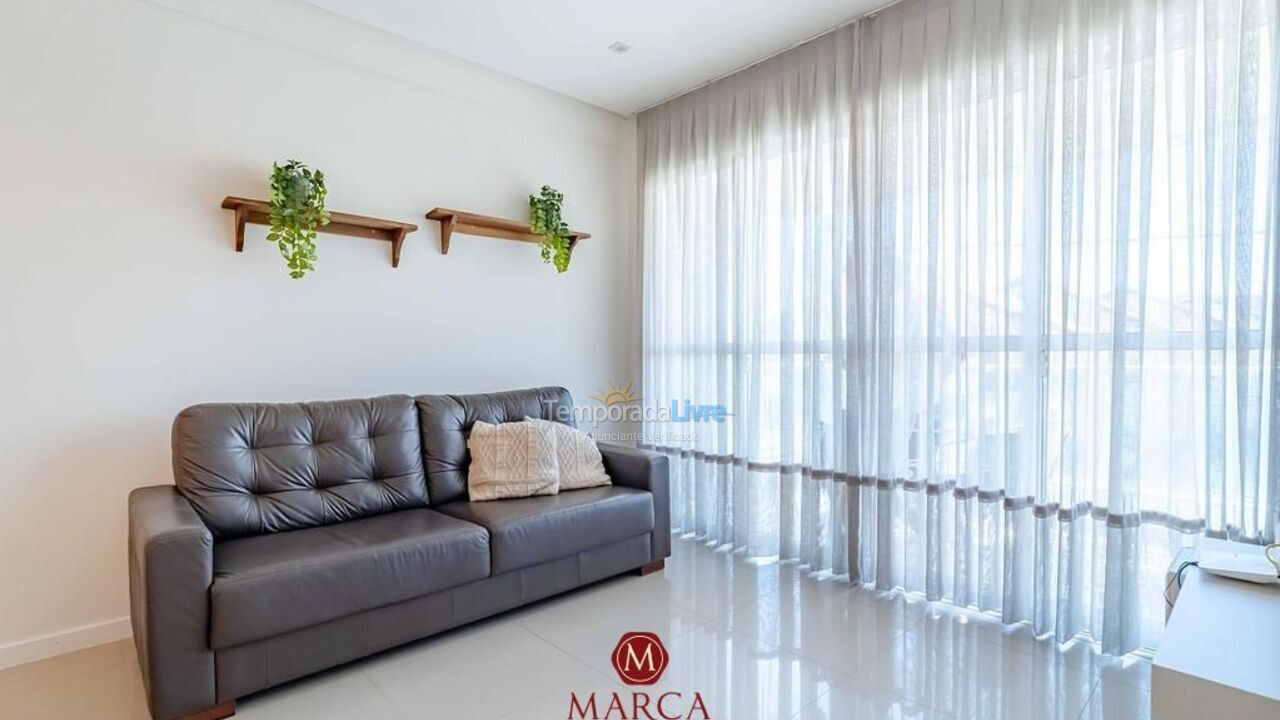 Apartamento para aluguel de temporada em Bombinhas (Canto Grande)