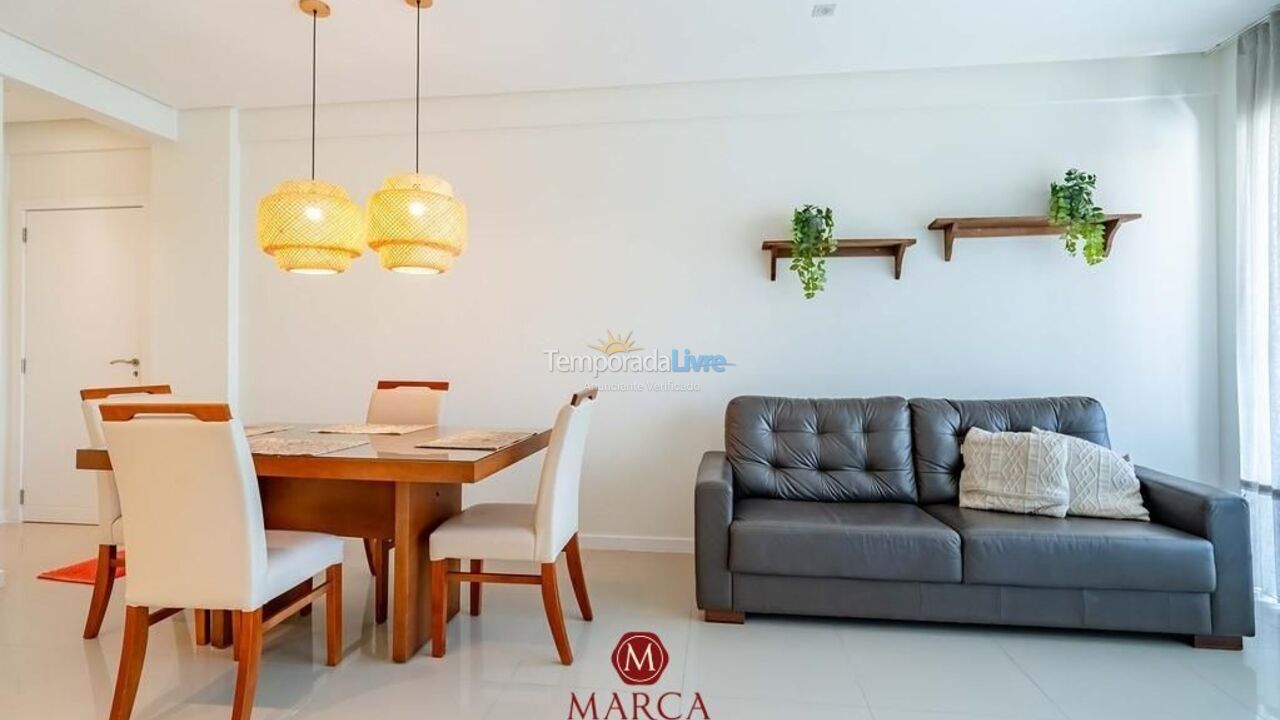 Apartamento para aluguel de temporada em Bombinhas (Canto Grande)
