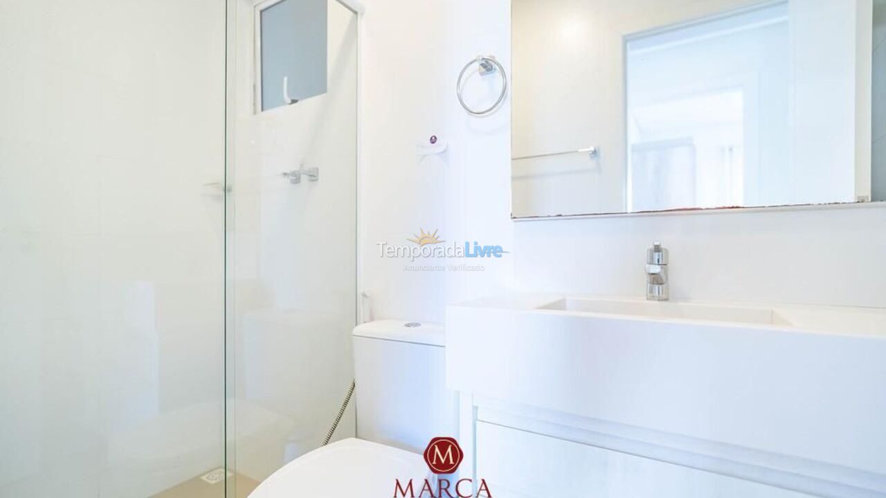 Apartamento para aluguel de temporada em Bombinhas (Canto Grande)